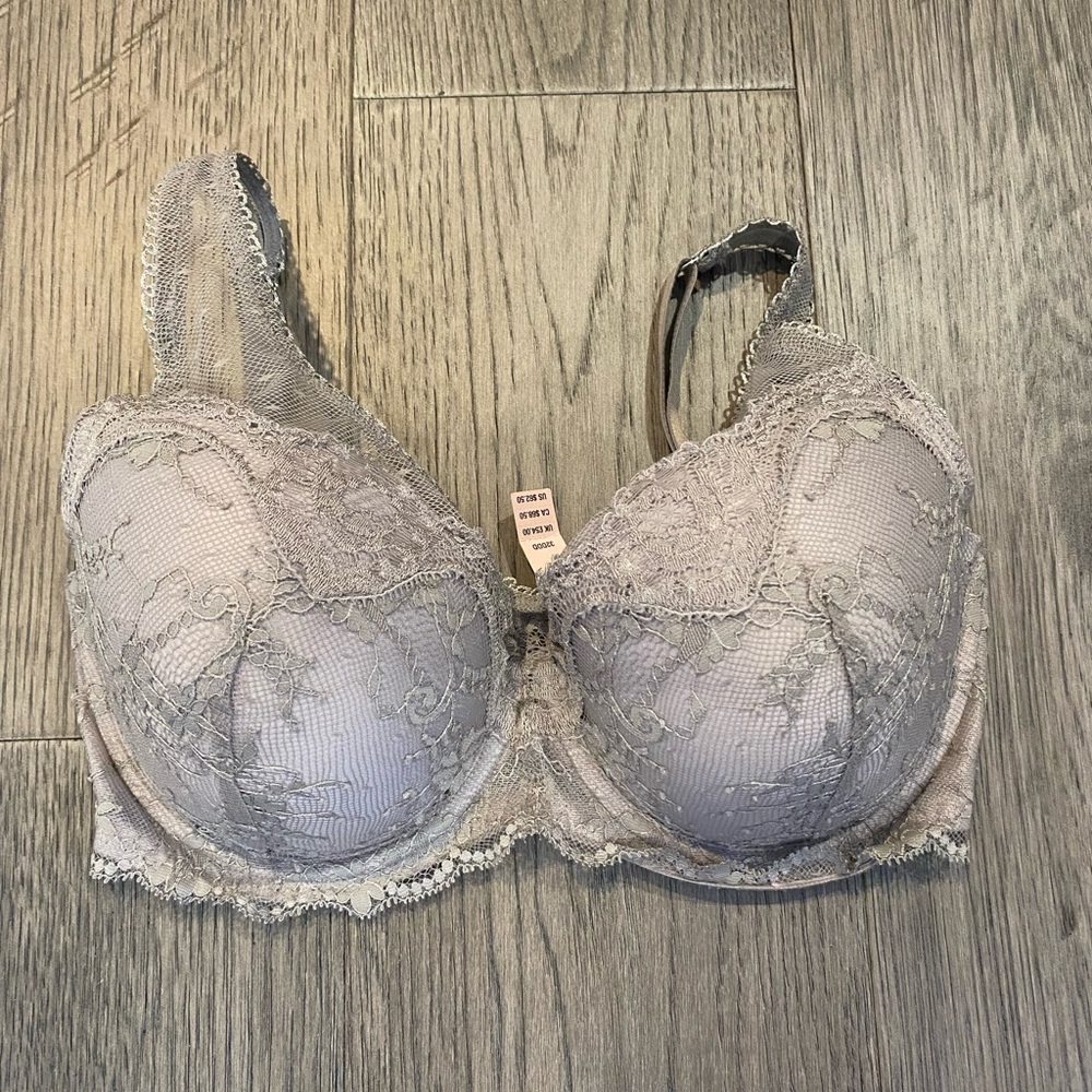 Victoria's Secret Lace Underwire Bra - Gray